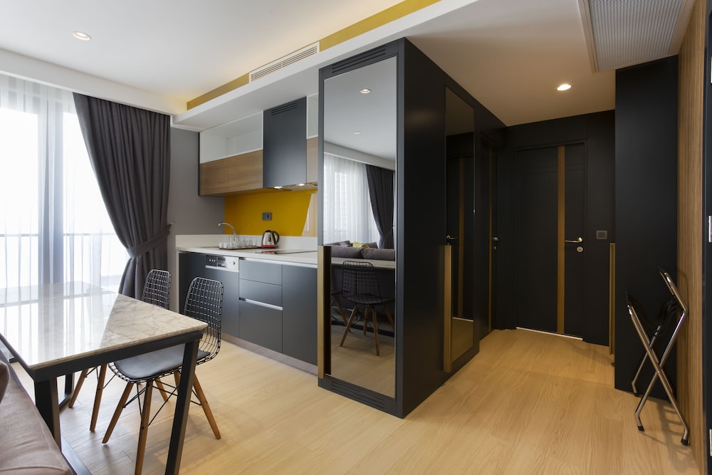 Nox Suite 24
