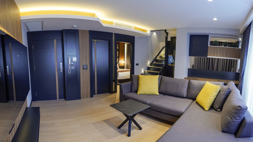 Nox Suite 13