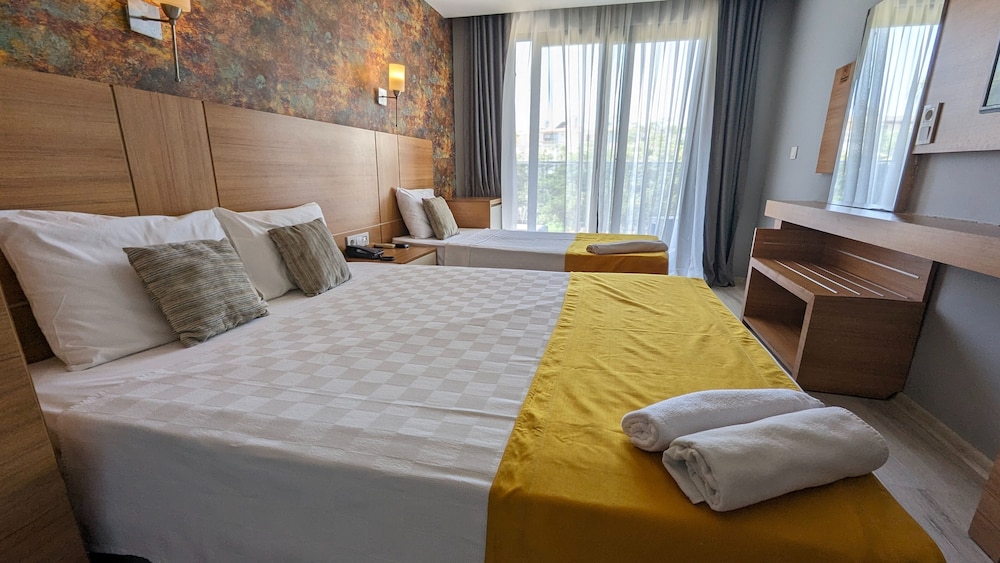 Ramona Lara Hotel 10