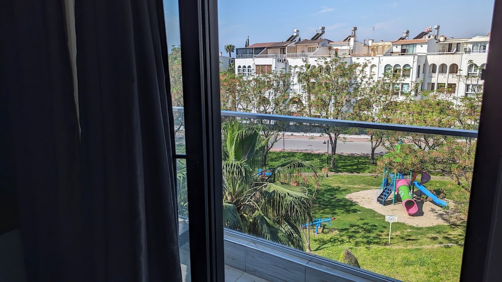 Ramona Lara Hotel 18