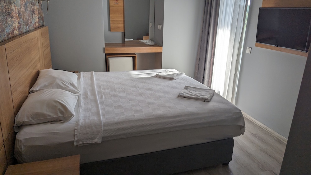Ramona Lara Hotel 3