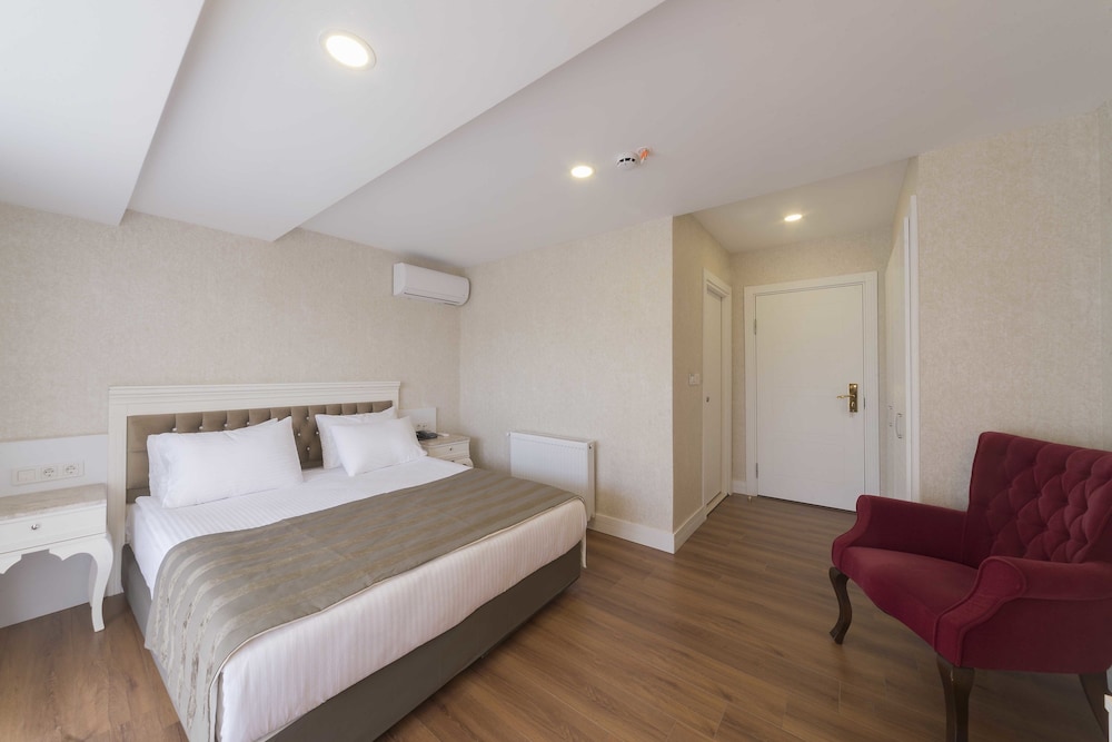 Kensington Hotel 4