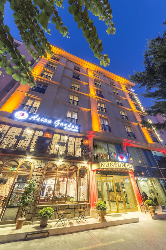 Kensington Hotel 1