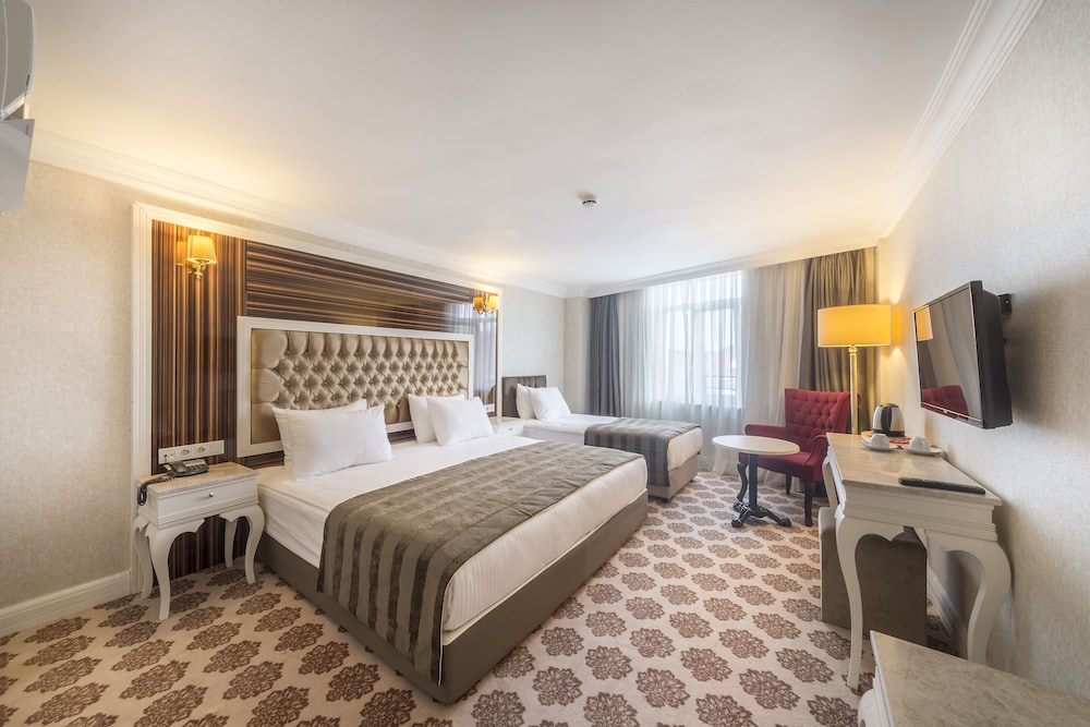 Kensington Hotel 12