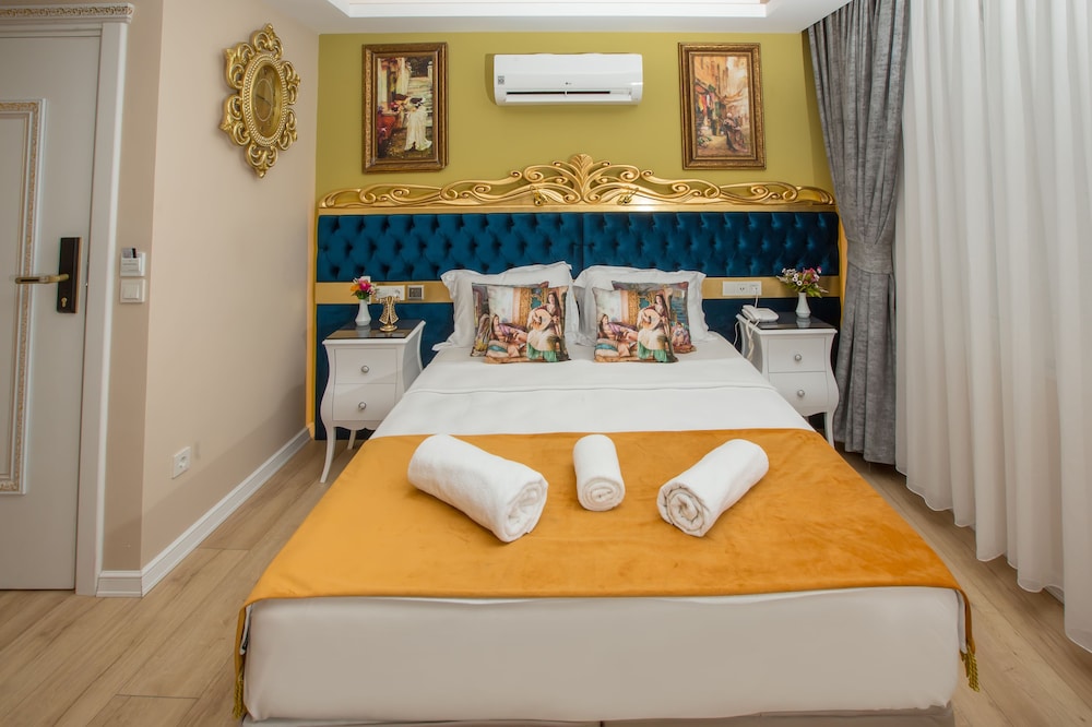 Atlantis Royal Hotel 3