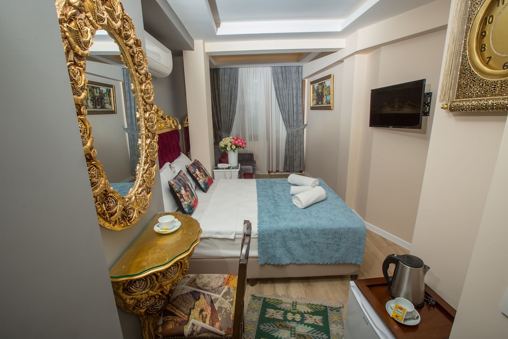 Atlantis Royal Hotel 4