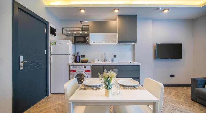 Meyde Suites 8