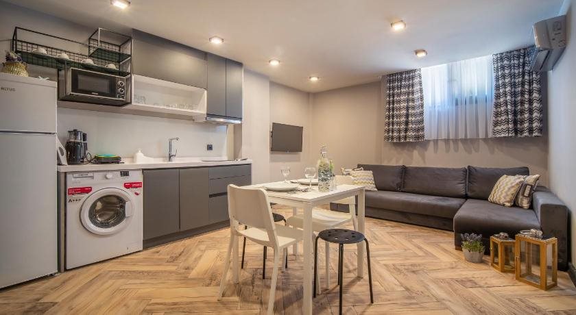 Meyde Suites 9