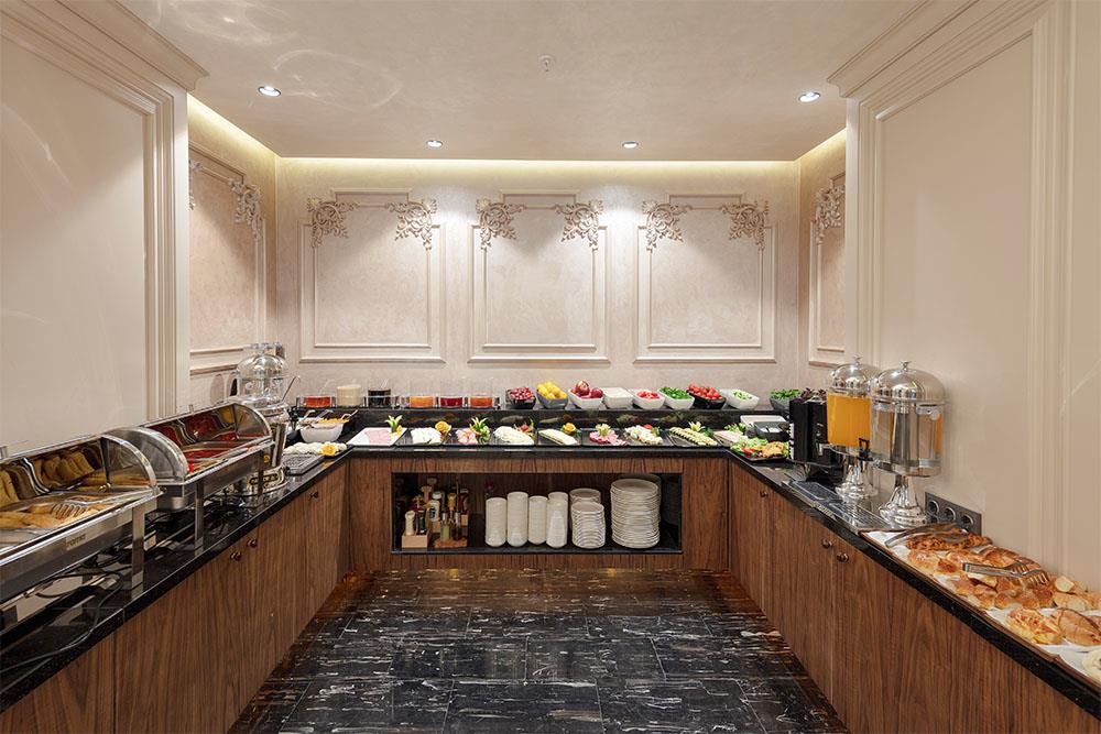 Danis Hotel 11