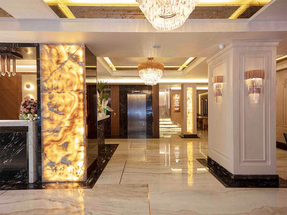 Danis Hotel 22