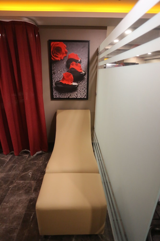 Four Seven Hotel 22