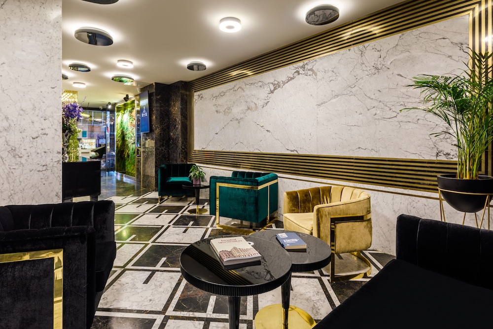 Euro Design Hotel 8