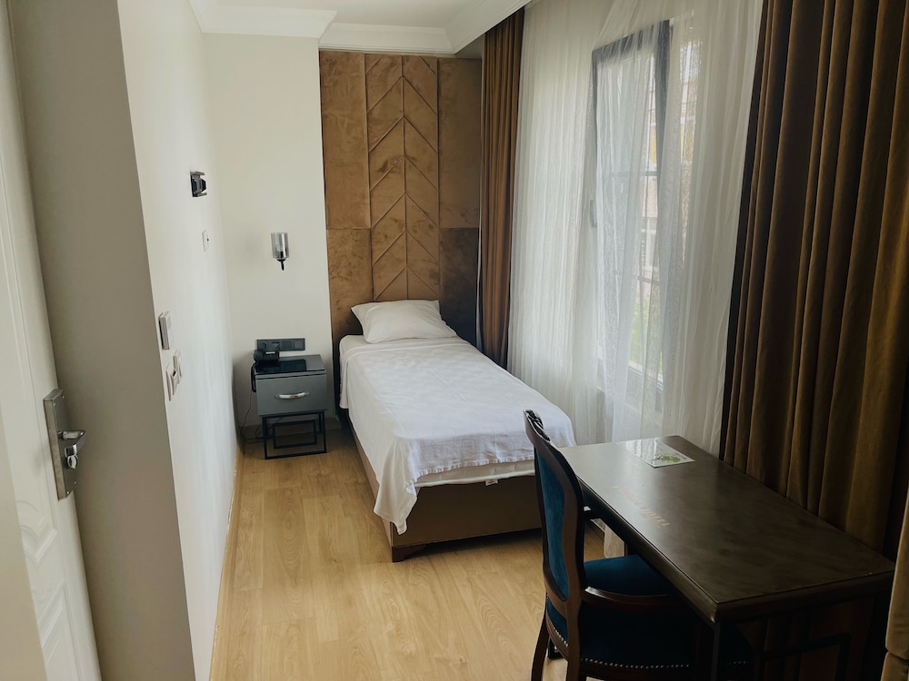 Farina Hotel By Cigno 6