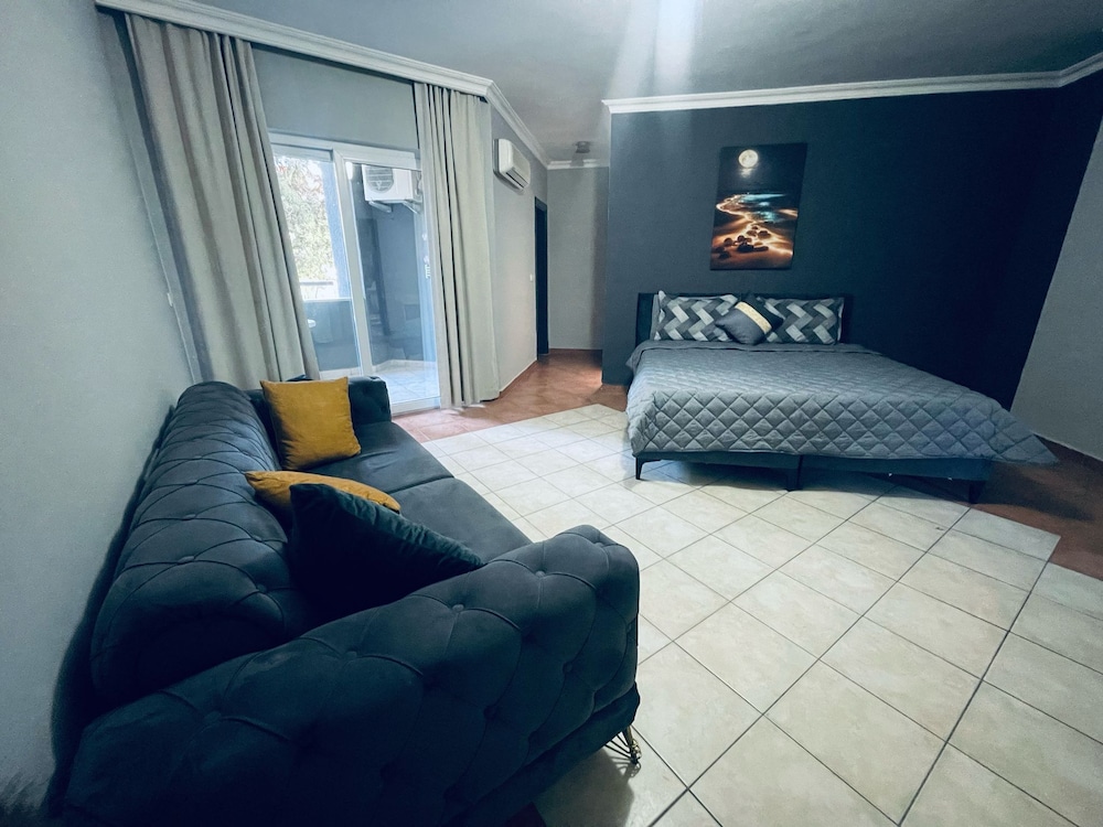 Grand Alisa Hotel 18