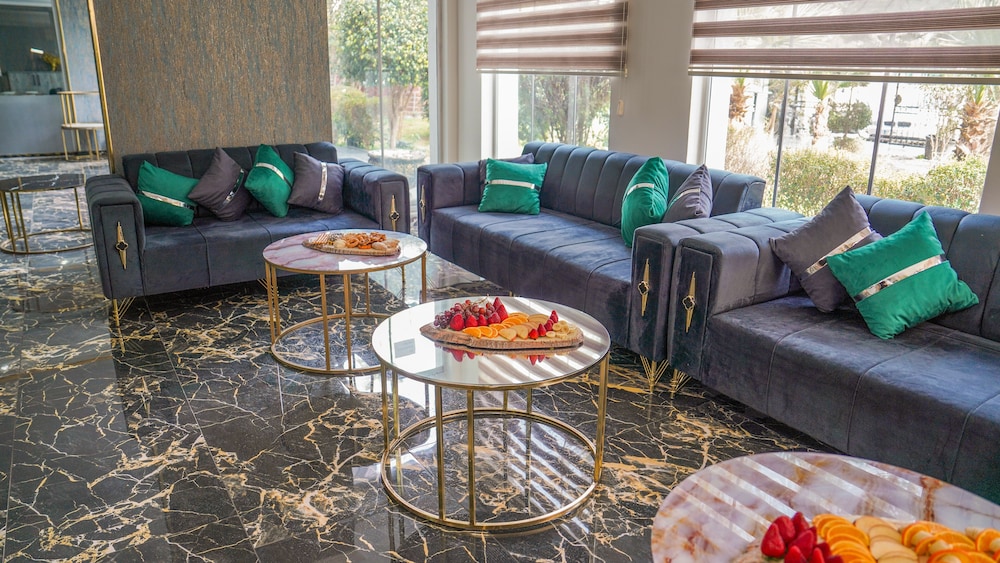 Grand Alisa Hotel 4