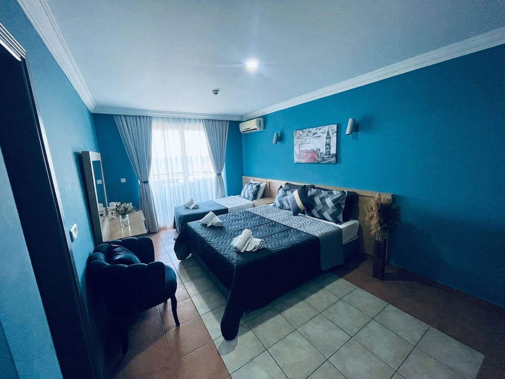 Grand Alisa Hotel 20
