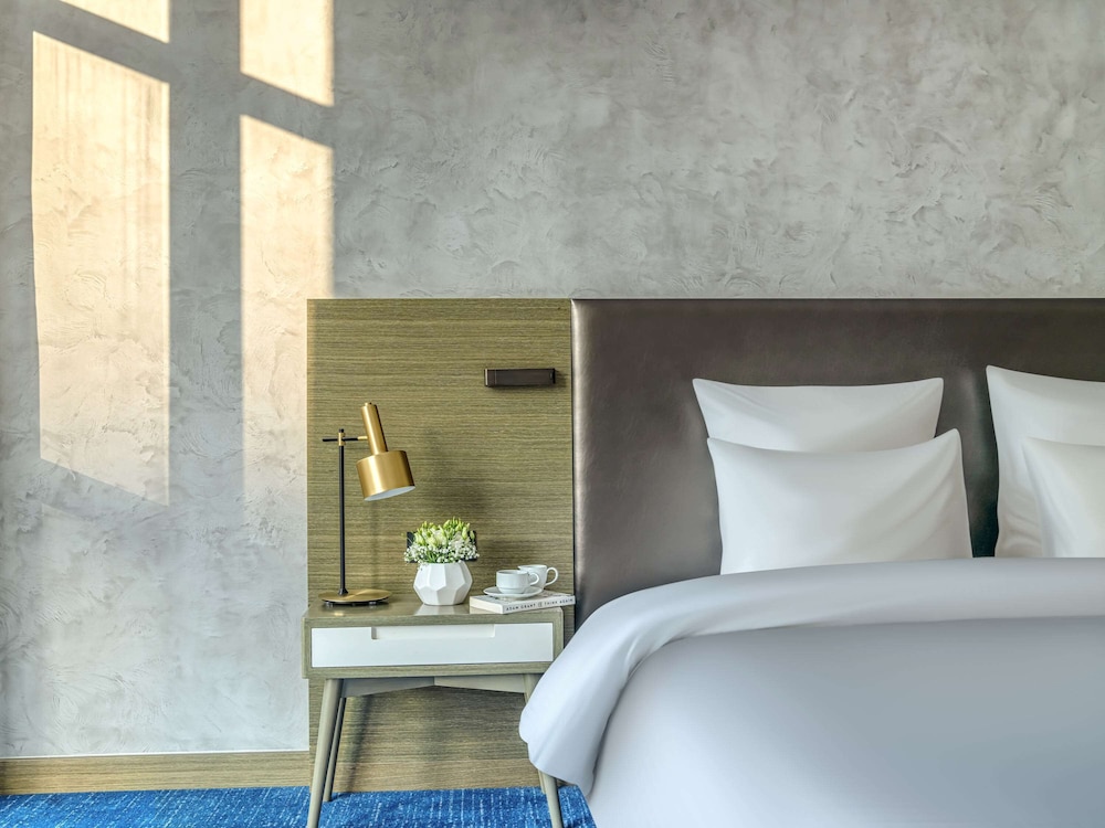 Pullman Sharjah Hotel 11