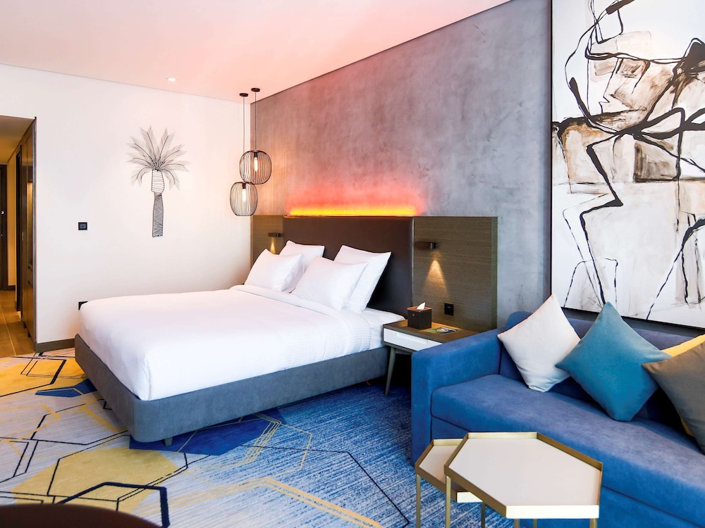 Pullman Sharjah Hotel 5