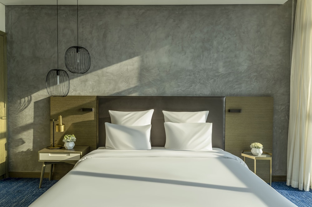 Pullman Sharjah Hotel 7