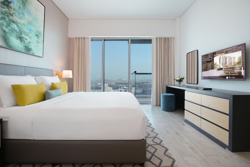 Millennium Executive Apartments Mont Rose 12