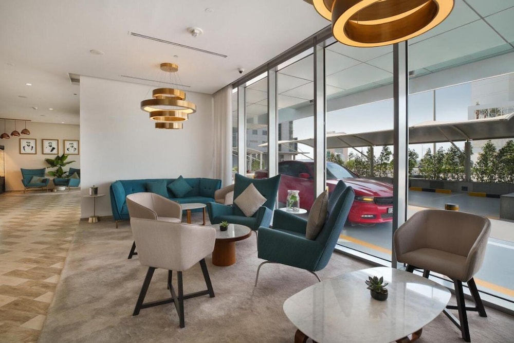 Millennium Executive Apartments Mont Rose 4