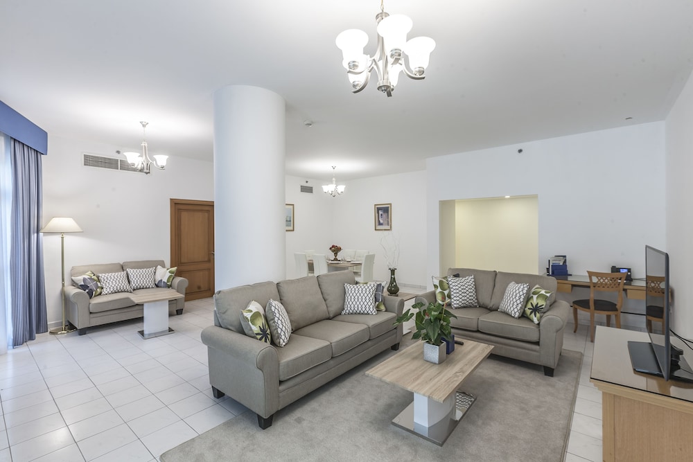 Roda Al Murooj Residences 20