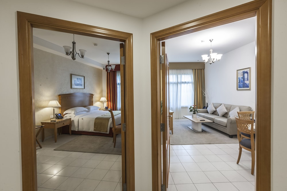 Roda Al Murooj Residences 24