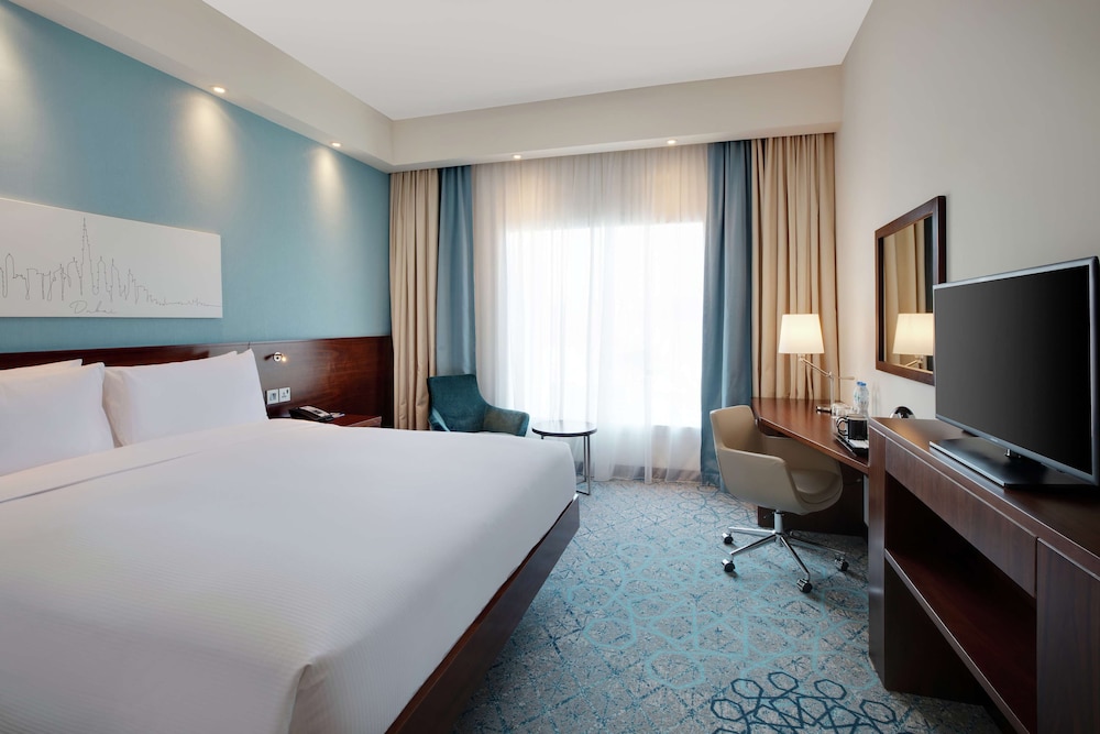 Hampton by Hilton Dubai Al Barsha 11
