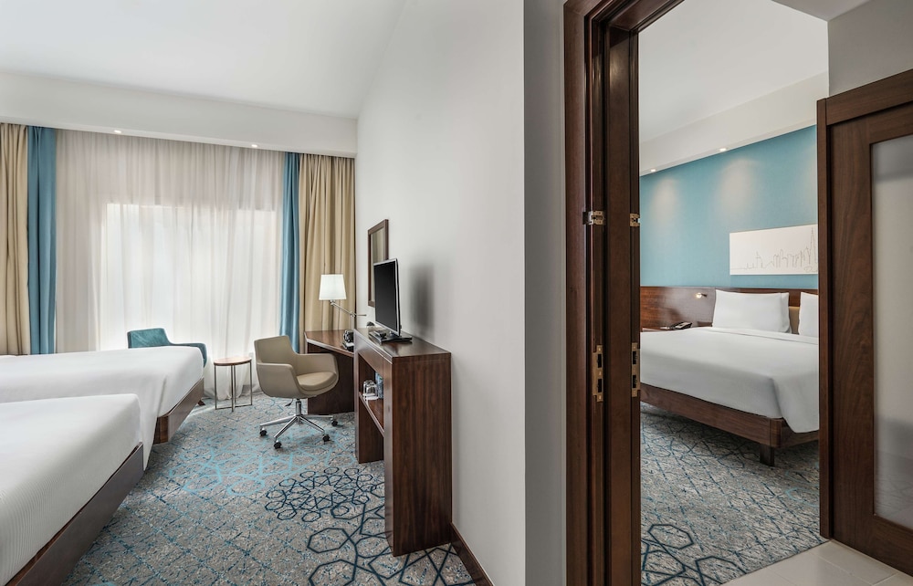 Hampton by Hilton Dubai Al Barsha 10