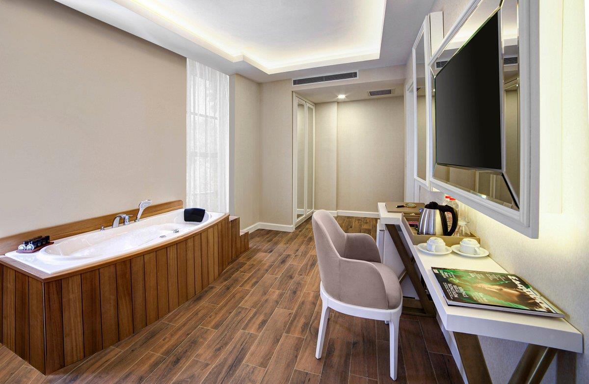 Great Fortune Design Hotel 9