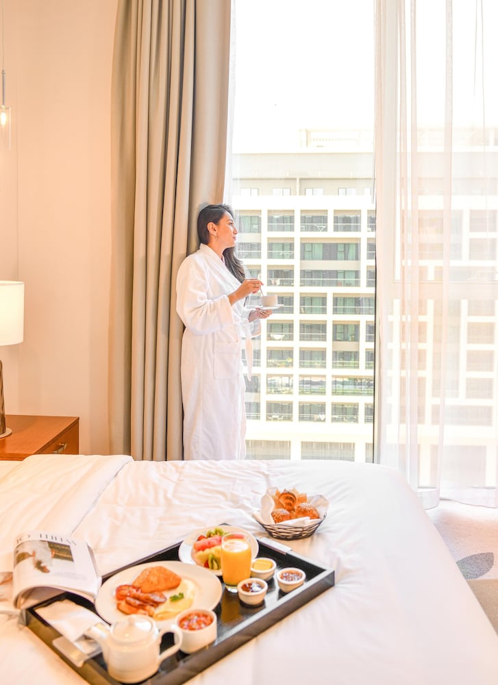 Grand Mercure Dubai City 24