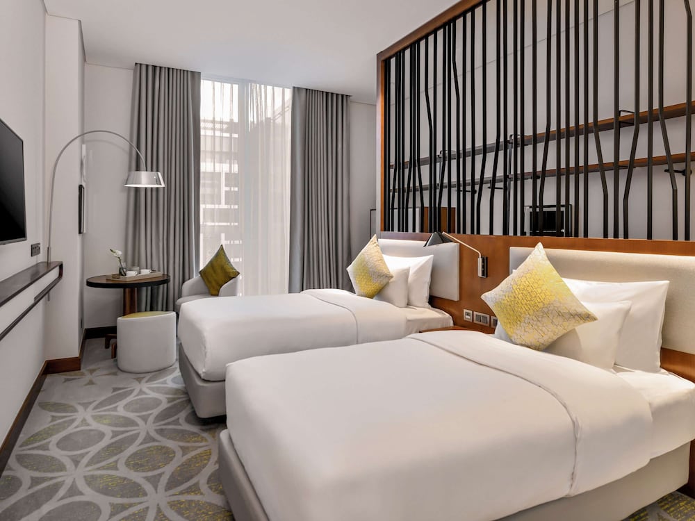 Grand Mercure Dubai City 4