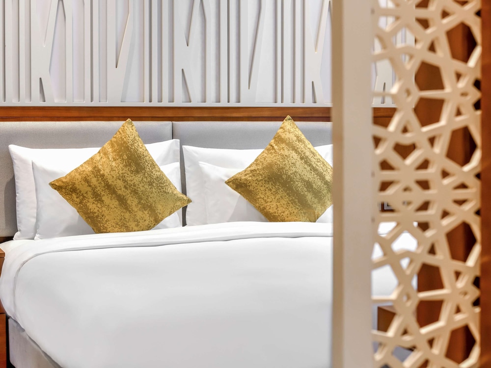 Grand Mercure Dubai City 19