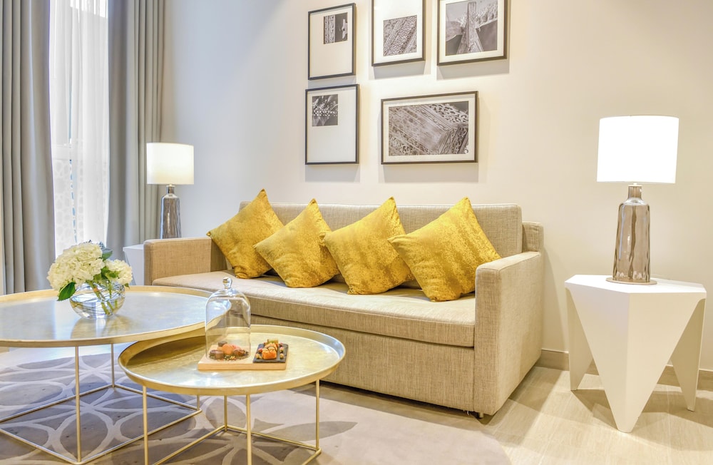 Grand Mercure Dubai City 18