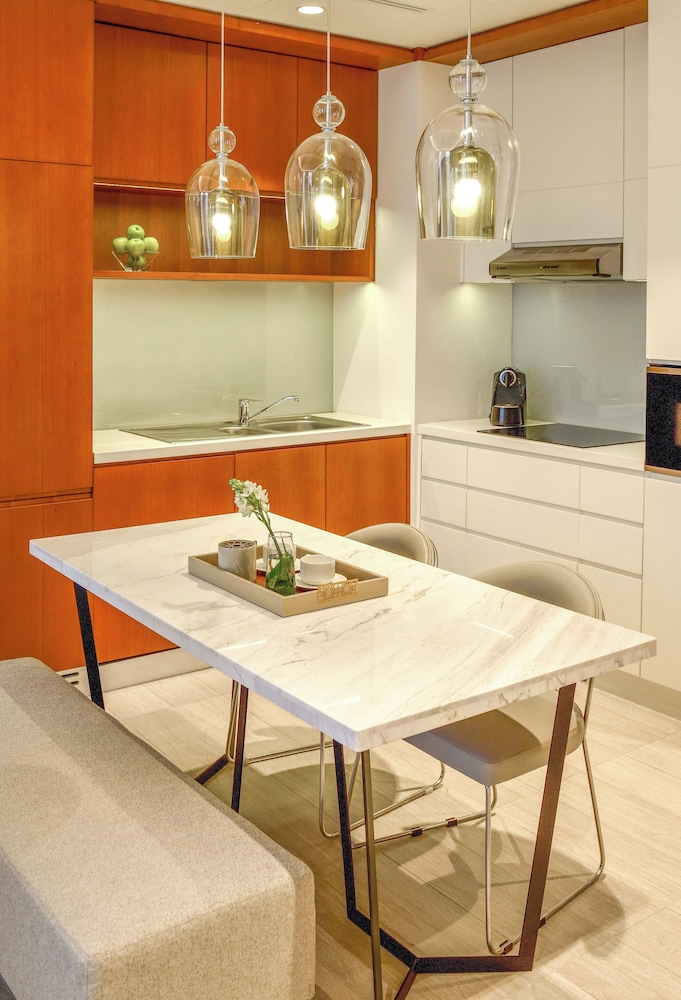 Grand Mercure Dubai City 21