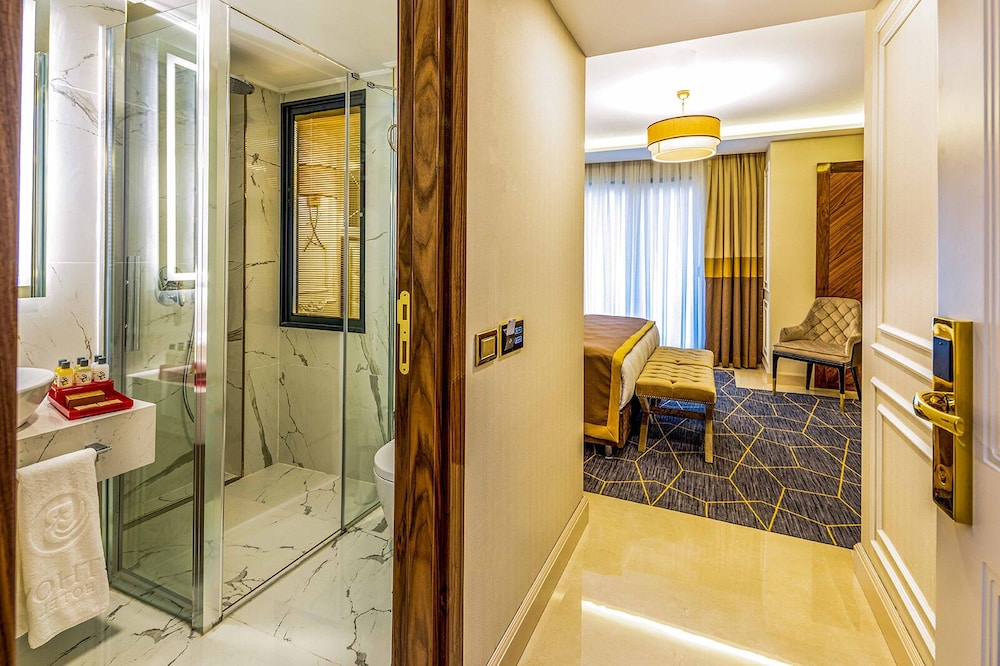 Beethoven Senfoni Hotel 19