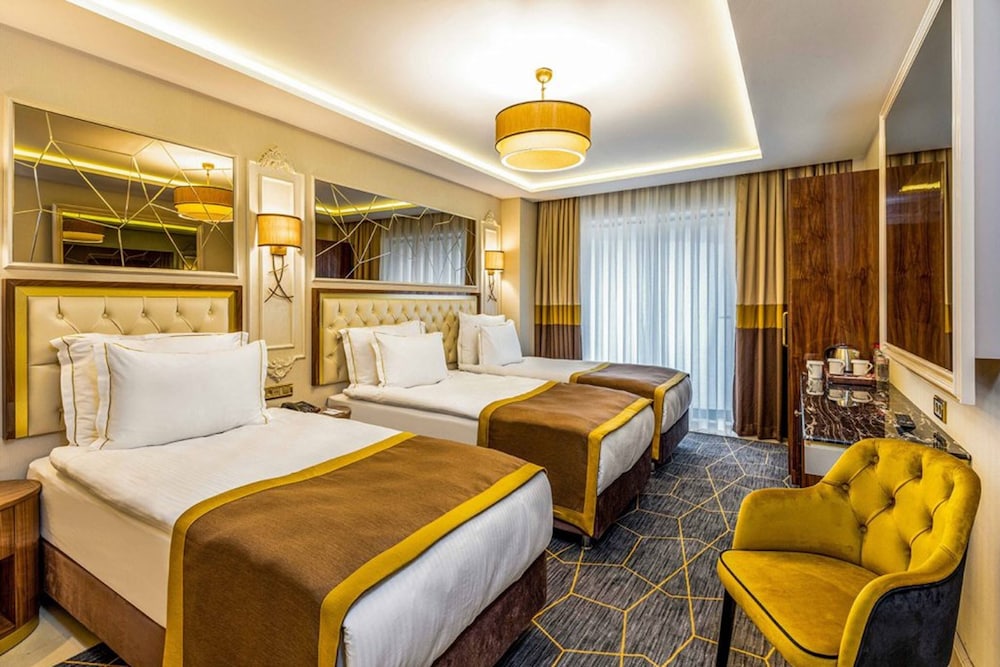 Beethoven Senfoni Hotel 14
