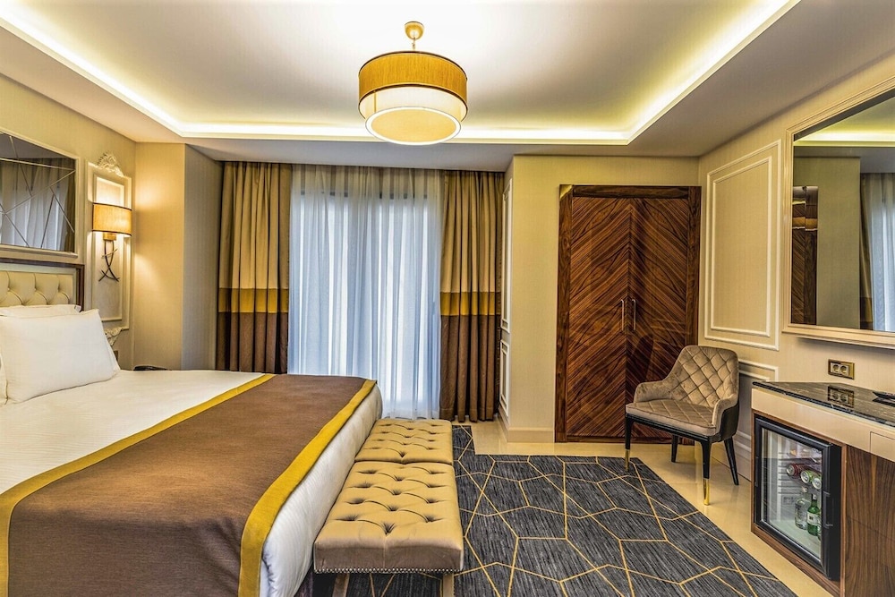 Beethoven Senfoni Hotel 11
