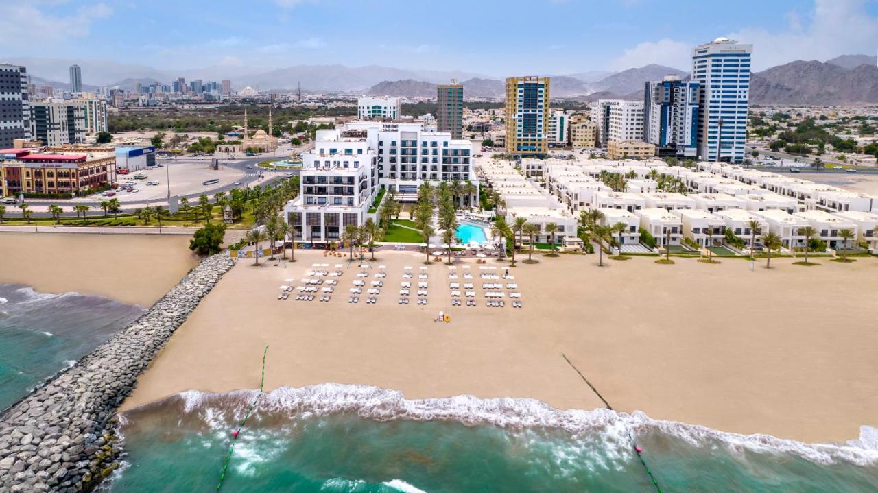 Palace Beach Resort Fujairah 22