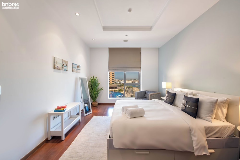 Tiara Residences by Bnbme Holiday Homes 3