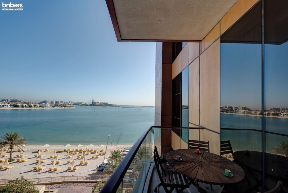 Tiara Residences by Bnbme Holiday Homes 10