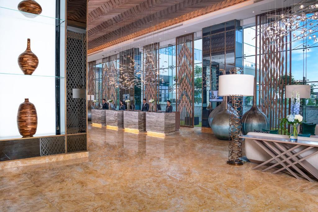 Al Jaddaf Rotana Suite Hotel 15