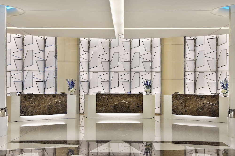Hilton Dubai Palm Jumeirah 7