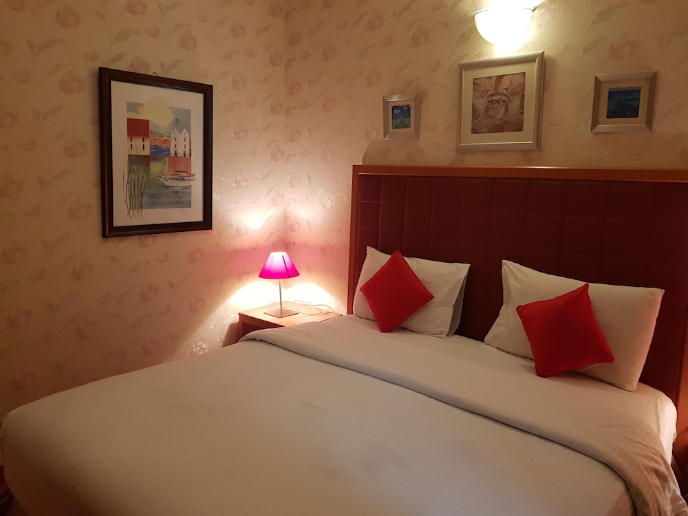 Al Jazeera Hotel Apartments LLC 6
