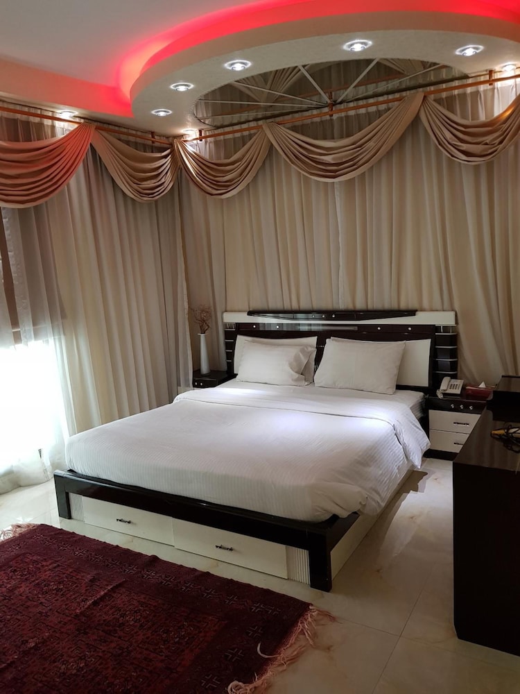 Al Jazeera Hotel Apartments LLC 9