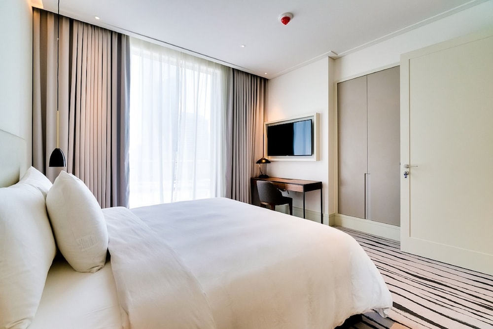 Vida Residences Downtown 8