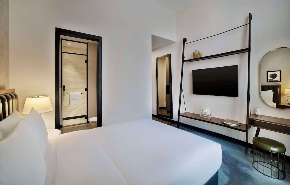DoubleTree by Hilton Dubai M square Hotel & Residences 23