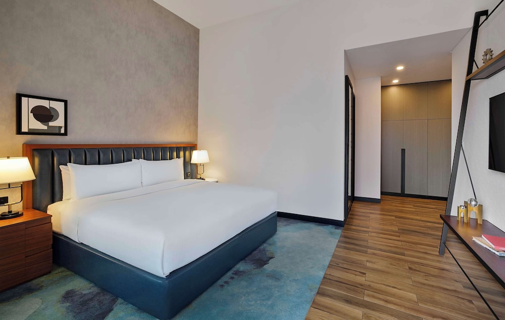 DoubleTree by Hilton Dubai M square Hotel & Residences 24