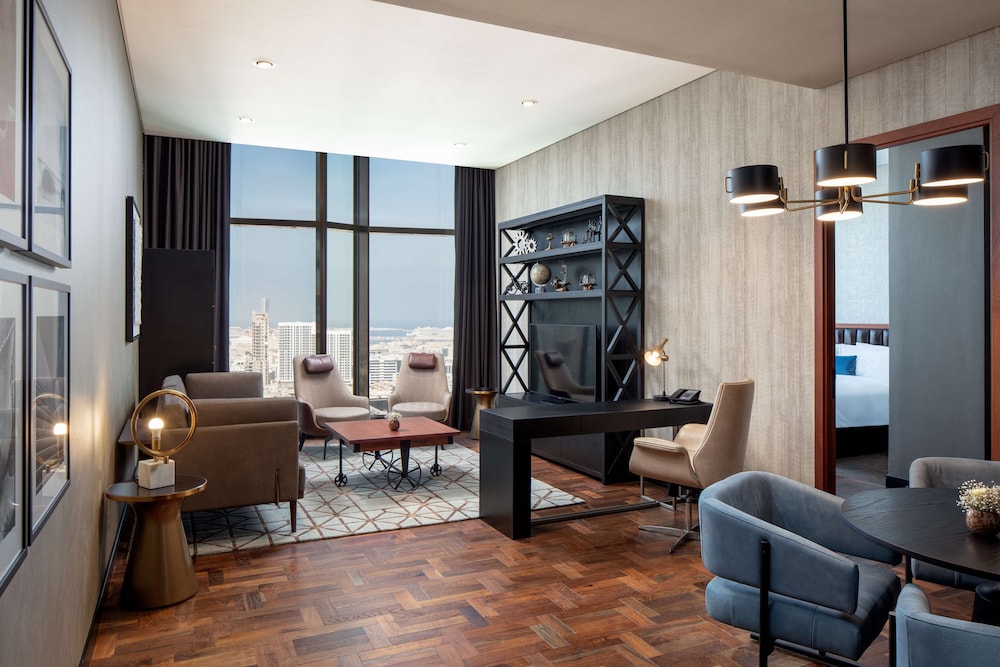 DoubleTree by Hilton Dubai M square Hotel & Residences 15