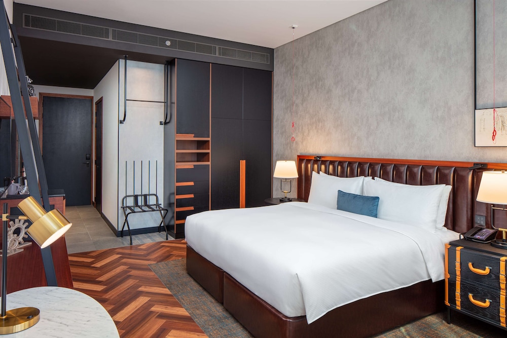 DoubleTree by Hilton Dubai M square Hotel & Residences 10
